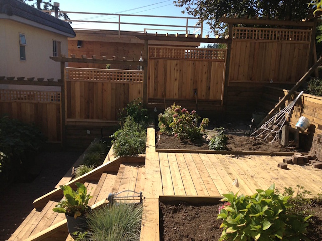 A fencing installation done by West Coast Fencing, displayed as a work sample.